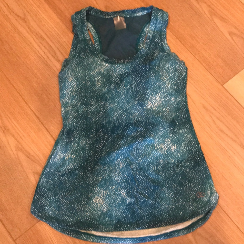 Calia Small Tank